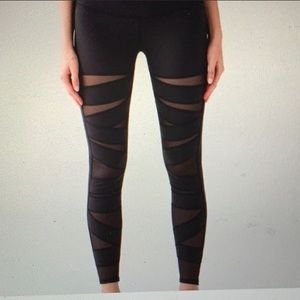 lulu lemon mesh cutout leggings